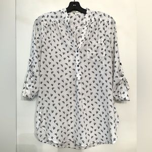 Fun2Fun White Blouse with Navy Pattern Size S